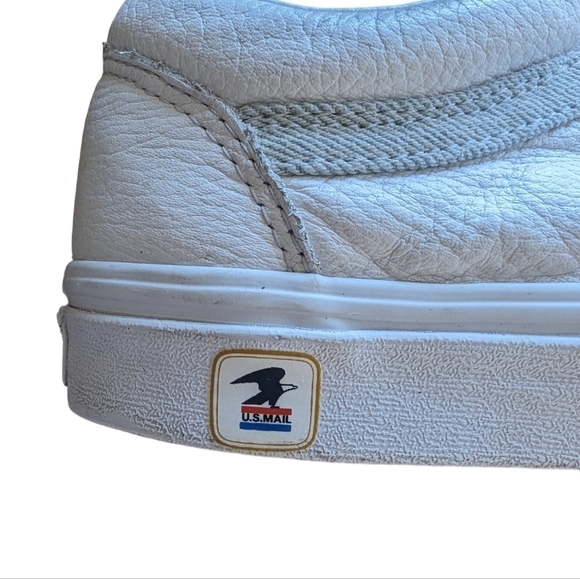 Vans x USPS white shoes sz 8 M 9.5 W - Picture 7 of 9
